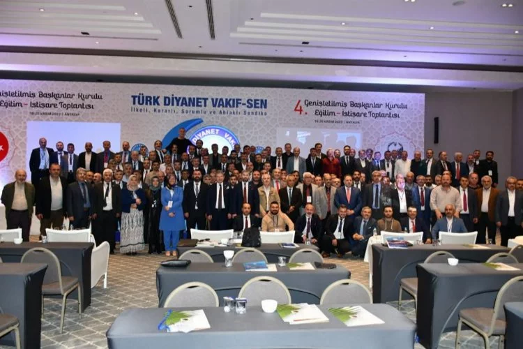 Türk Diyanet Vakıf-Sen 4. Genişletilmiş Başkanlar Kurulu Eğitim-İstişare Toplantısı Antalya'da gerçekleştirildi