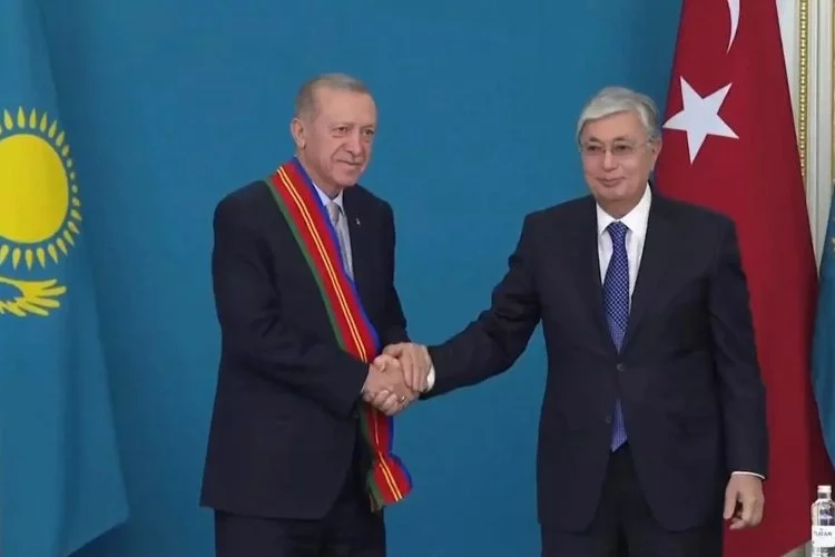 Kazakistan'dan Cumhurbaşkanı Erdoğan'a Devlet Dostluk Nişanı