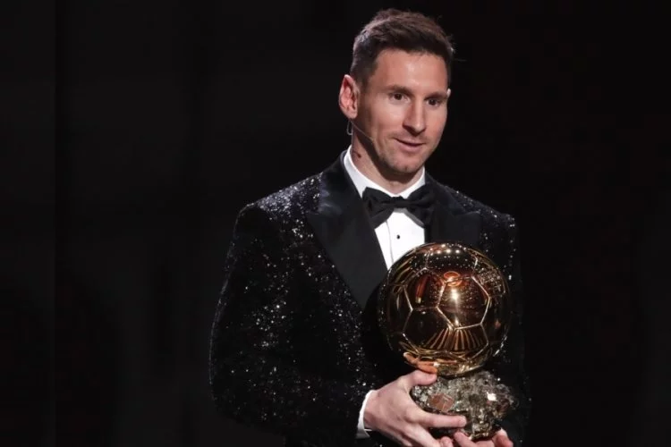 2021 Ballon d'Or ödülü Messi'nin