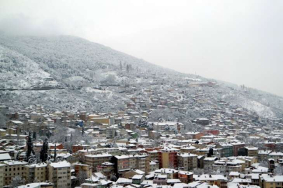 Bursa Valiliği'nden 3 günlük kritik uyarı: Kar, buzlanma ve tipi bekleniyor!