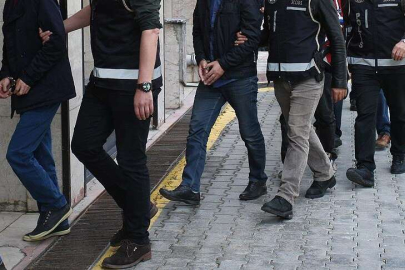 FETÖ’nün öğrenci yapılanmasına baskın! Gözaltılar var