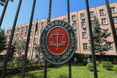 Yargıtay’dan emsal karar: “Eviyle ve Ailesiyle İlgilenmemek Manevî Tazminat Sebebi Değil”