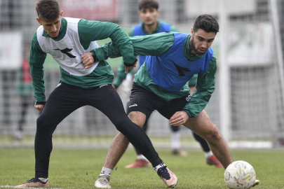 Bursaspor ligin ikinci yarısına yüksek tempoda hazırlanıyor