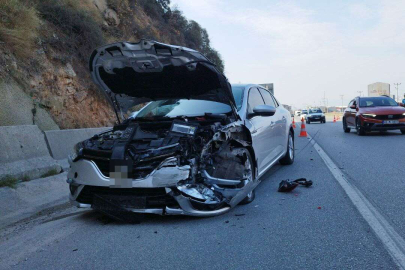 Bursa'da feci kaza: 2'si çocuk 3 yaralı