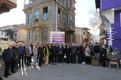 Girit Sokağı’ndaki tarihi konağın restorasyonu başladı