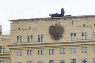 Rusya kamu binalarının çatılarına hava savunma sistemleri yerleştirdi