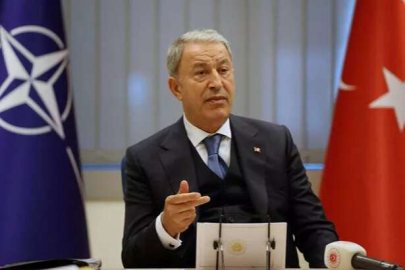 Bakan Akar'dan İsveç'e tepki: Böyle giderse tavrımız net