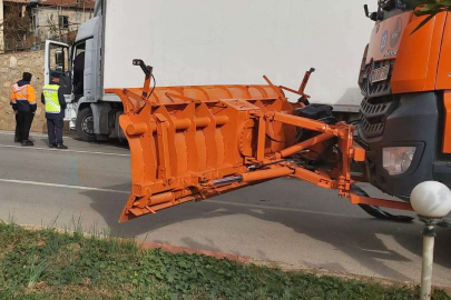 Bursa'da yine aynı yer yine kaza!