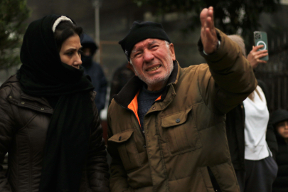 Adana’da 11 bina yıkıldı: 10 kişi hayatını kaybetti