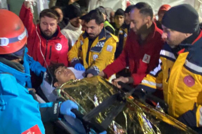 66 saat göçükte kalan gencin ilk isteği çikolata oldu