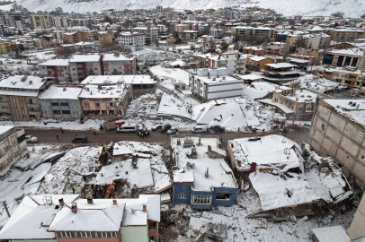 Elbistan'da yıkım havadan görüntülendi