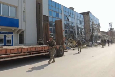 Mehmetçik Hatay'da asayişi sağlıyor!