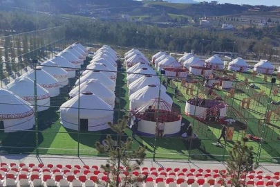 Kırgızistan'dan gelen otağlar Kahramanmaraş'ta kuruluyor