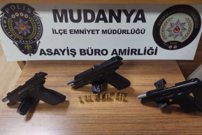Bursa'da ruhsatsız silah bulunan 3 kişi hakkında tahkikat başlatıldı
