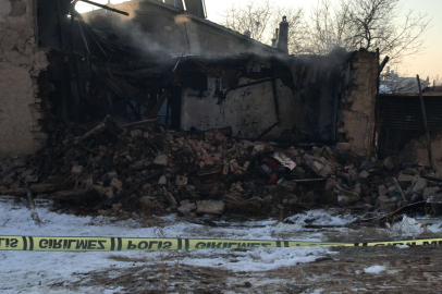 7 kişilik ailenin hayatını kaybettiği yangınla ilgili açıklama