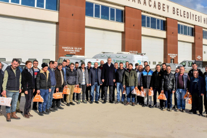 Başkan Özkan, arama kurtarma çalışmalarına katılan ekiplerle buluştu