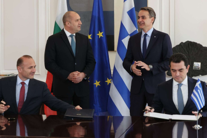 Yunanistan ve Bulgaristan arasında petrol boru hattı anlaşması imzalandı