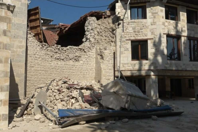 659 yıllık tarihi kilise depreme dayanamadı