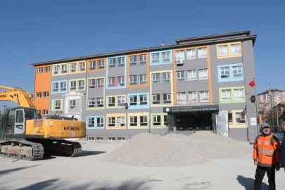 Kayseri'de ağır hasarlı yapı sayısı 433'e yükseldi