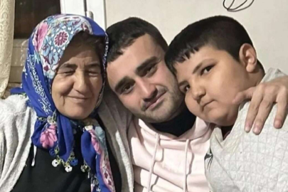 CZN Burak'tan Taha Duymaz'ın annesine ziyaret!