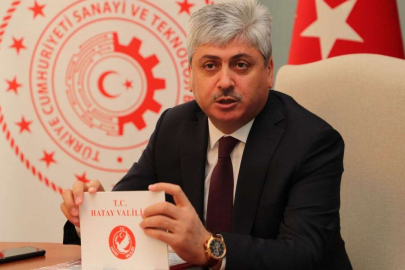 Hatay Valisi Rahmi Doğan'dan adaylık istifası