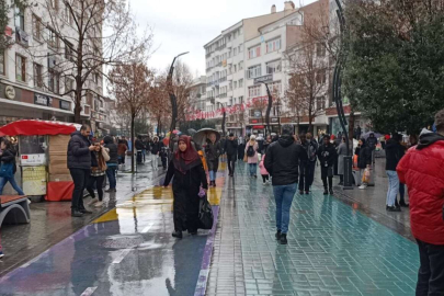 Bolu'da eğitime deprem arası