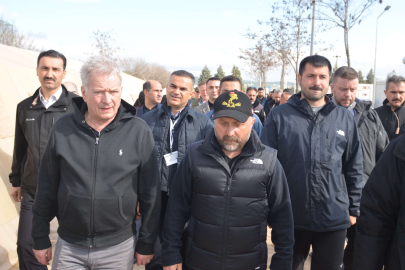 Finlandiya Cumhurbaşkanı Niinistö'den deprem bölgesinde inceleme