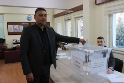 Bulgaristan seçimleri için Türkiye'de çifte vatandaşlar sandık başında