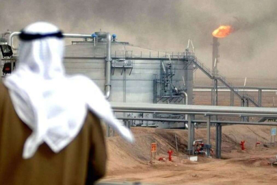 Suudi Arabistan’dan petrol üretimini azaltma kararı