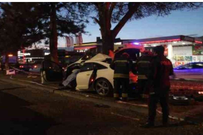 İftar saatinde feci kaza: Anne öldü, baba ve çocukları yaralandı