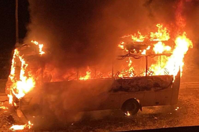 İşçi servisi alev alev yandı