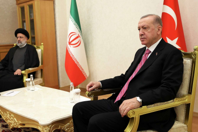 Cumhurbaşkanı Erdoğan, İran Cumhurbaşkanı İbrahim Reisi ile görüştü