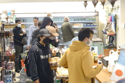 Tokyo'daki Helal Market'e yoğun ilgi