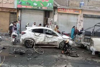 Pakistan'da pazarda patlama: 4 ölü, 11 yaralı