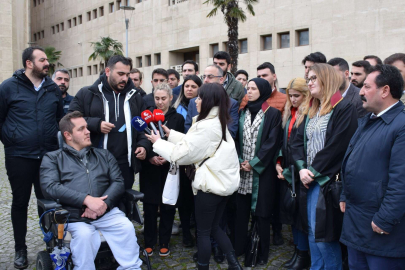 Bursa'da market rafına etiket yapıştıran CHP'li gözaltına alındı