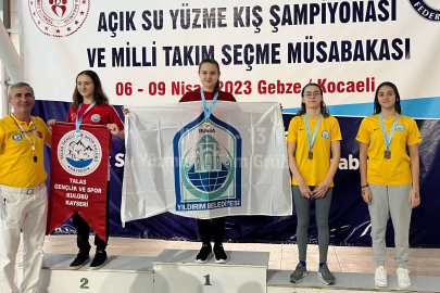 Yıldırım'ın altın kulaçlarından 15 madalya