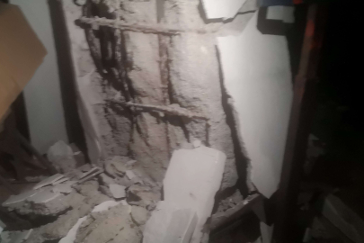 İstanbul'da kolonları çatlayan bina boşaltıldı