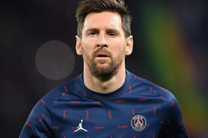 Lionel Messi’den transfer iddialarına yanıt