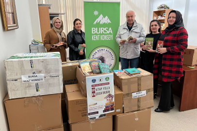 Bursa'da Kadın Meclisi’nden deprem bölgesindeki çocuklara kitap yardımı