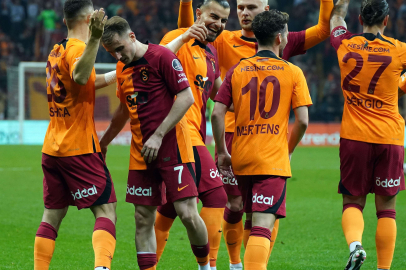 Galatasaray 5 hafta İstanbul'dan çıkmayacak