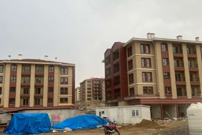 Malatya'da deprem konutları yükseliyor