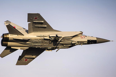 Rusya’da MiG-31 tipi savaş uçağı düştü