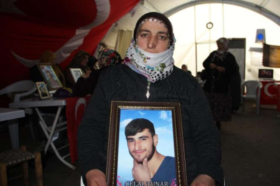 HDP’nin kapısında evladını isteyen aile, 3 yıl sonra çocuğuna kavuşacak