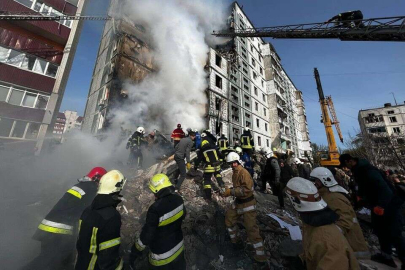 Rusya, Ukrayna’da binaları vurdu: 8 ölü