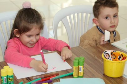 TMMOB Mimarlar Odası Bursa Şubesi  23 Nisan etkinliklerini sürdürüyor.