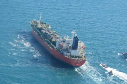 İran, Hürmüz Boğazı'nda petrol tankerine el koydu