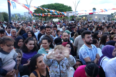 Bursa'da Yeşil Sol Parti mitinginde Selahattin Demirtaş'ın ses kaydı dinletildi