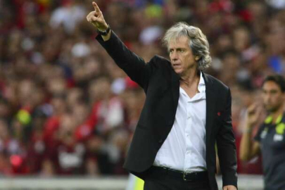 Jorge Jesus, transferde geniş yetki istiyor!
