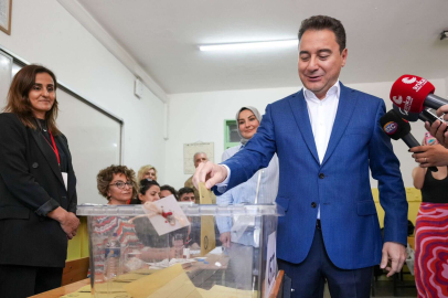 Ali Babacan oyunu kullandı