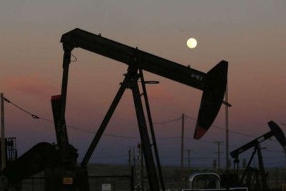 ABD’den Venezuela’ya petrol ablukası